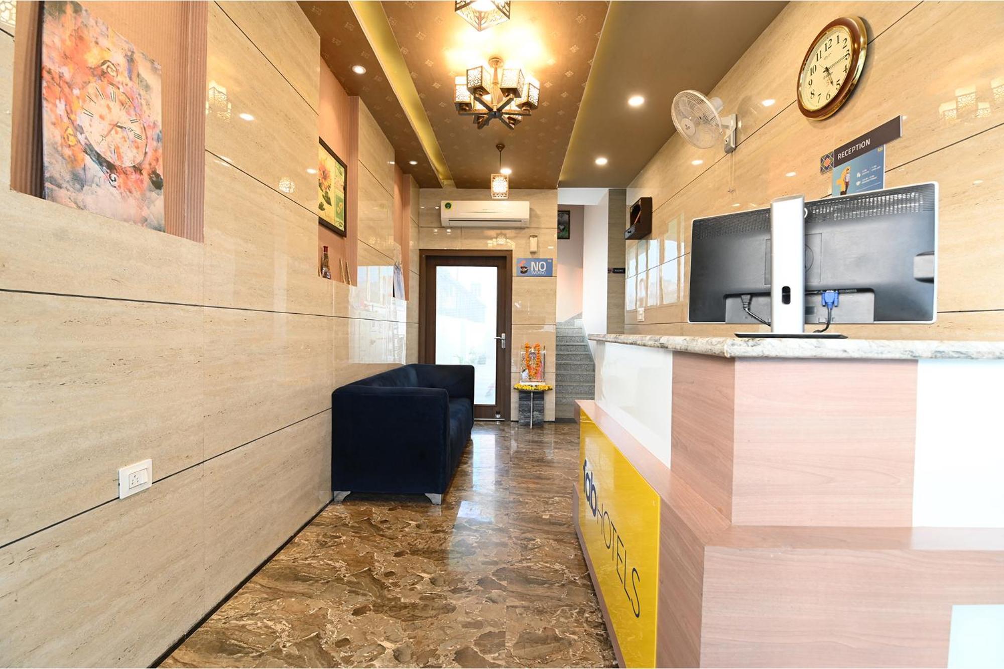 Fabhotel 7Th Crossing Malviya Nagar Jaipur Exteriör bild